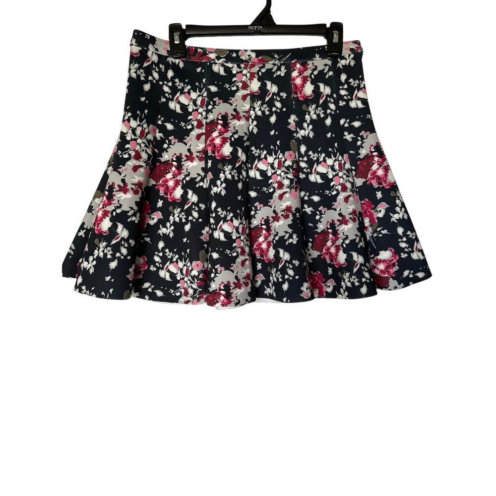 Abercrombie & Fitch🌿Floral Skater Mini Skirt Navy Pink White Size L Fit & Flare